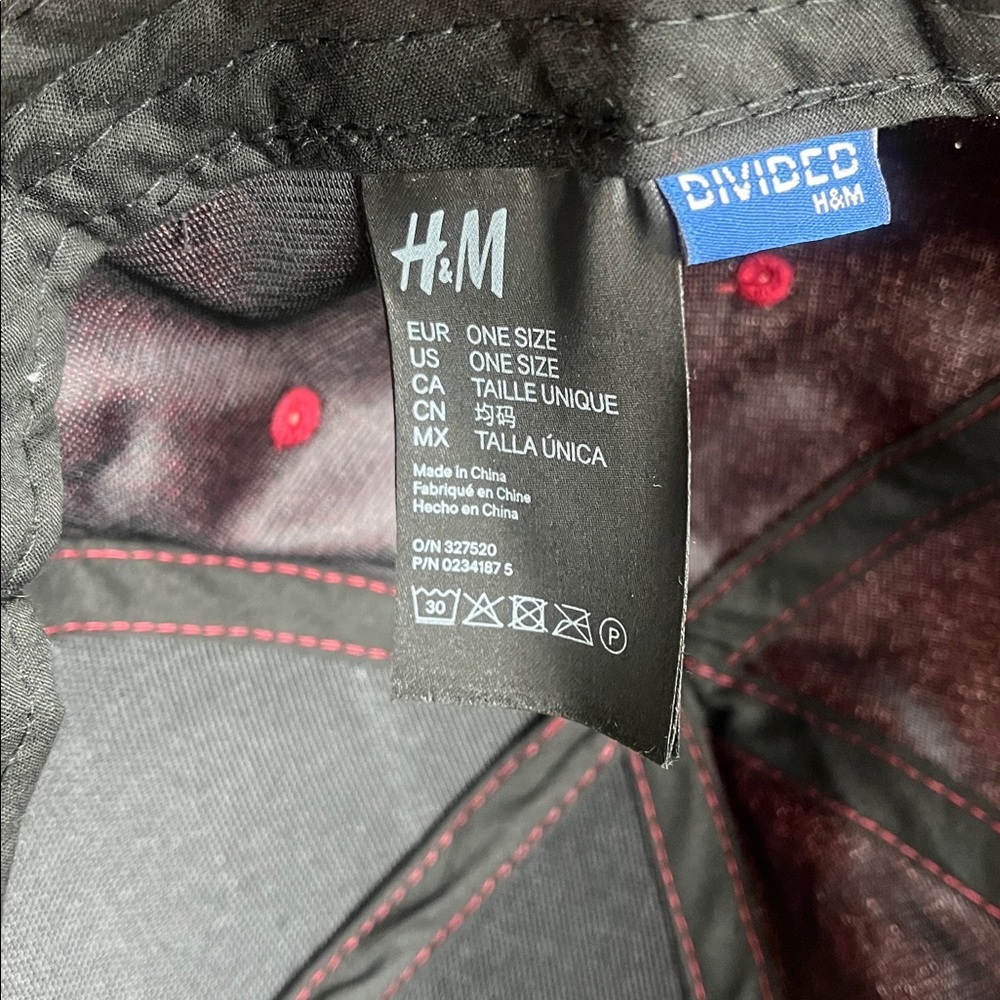 H&M Dark Red Cap - Picture 4 of 5